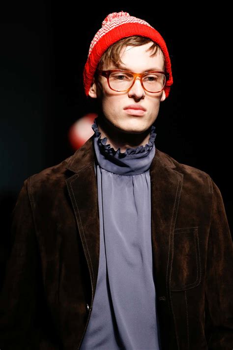 Gucci Fall 2015 Menswear Fashion Show 